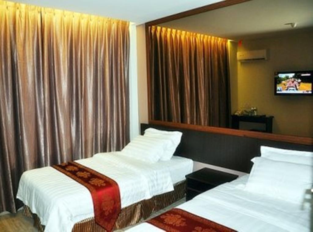 Goldenhill Hotel Kota Kinabalu Oda fotoğraf