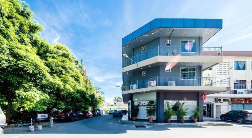 Goldenhill Hotel Kota Kinabalu Dış mekan fotoğraf