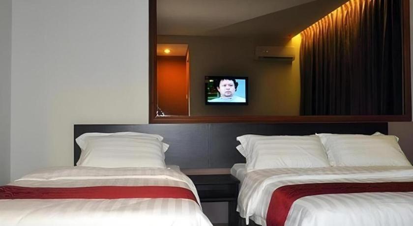 Goldenhill Hotel Kota Kinabalu Dış mekan fotoğraf